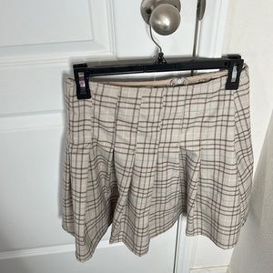 pleated plaid skirt